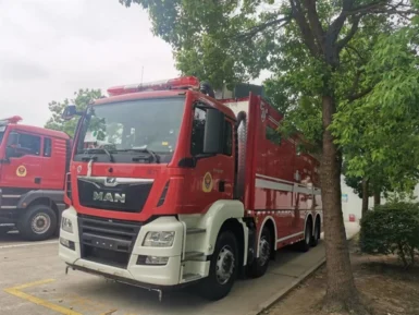 Xe cứu hộ phát hiện hóa chất khẩn cấp 6??4 dẫn động, 100 Km/H