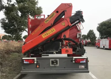 Emergency Rescue Vehicle with Front Bumper Winch and Rear Lift Crane