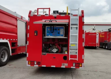 189HP 4x2 Drive 3500L Water and Foam Fire Fighting Truck with US Pump and Monitor