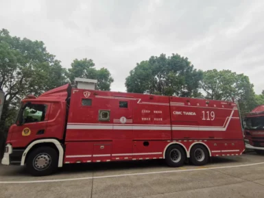 Scania Chassis 6??4 Fire Fighting Truck 3000L Rescue Fire Truck