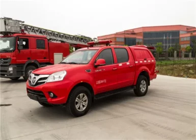 Small Size IVECO Fire Command Truck With 1000W Communication Command Equipment