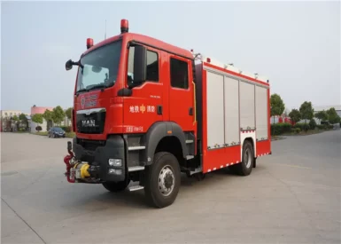 4x2 Drive Fire And Rescue Vehicles, Approach Angle 19?? Motorized Fire Truck
