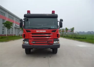 4x2 Reversible Cab Emergency Rescue Fire Vehicle with Lift Lights & Front Traction