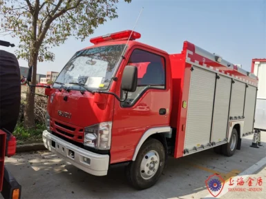 2900 Horsepower Water Tanker Fire Fighting Trucks 4 ?? 2 Chassis